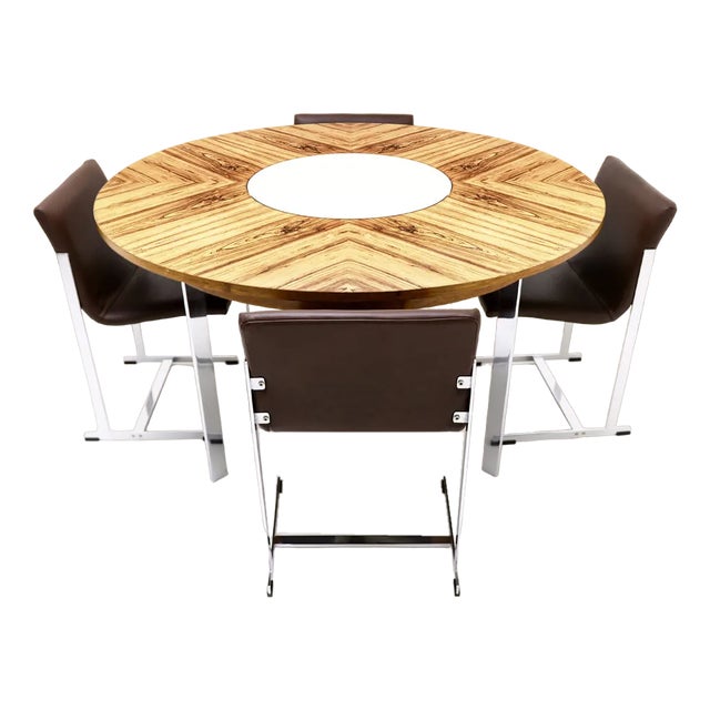 Circular Dining Table and Leather Chairs attributed to Richard Young for Merrow Associates, 1960s, Set of 5 For Sale
