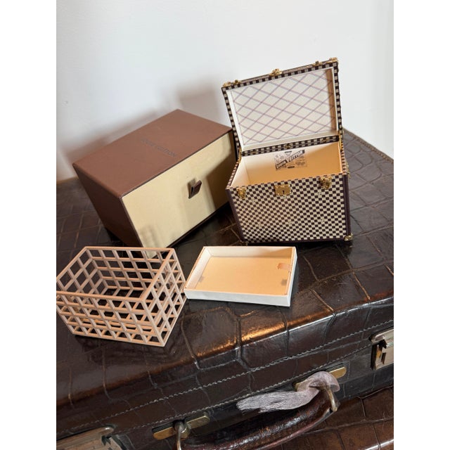 Louis Vuitton Limited Edition Paperweight, Mini Vuitton Jewelry Box in the Shape of a Trunk, 2012 For Sale - Image 17 of 18