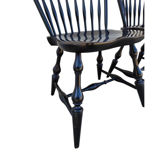 1990s 2 Nichols & Stone Windsor Side Chairs Bow Back Saddle Seat Distressed Country For Sale - Image 16 of 16