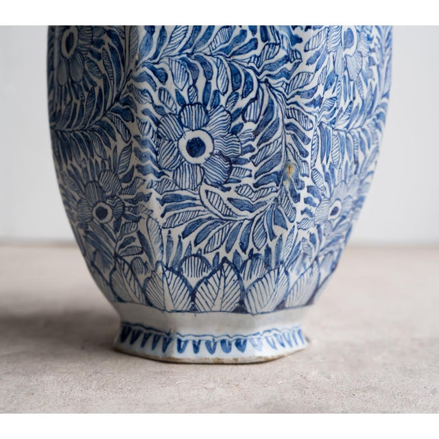 Antique Dutch Delft Vase With Blue and White Chinoiserie Floral Decoration 18th C For Sale - Image 9 of 12