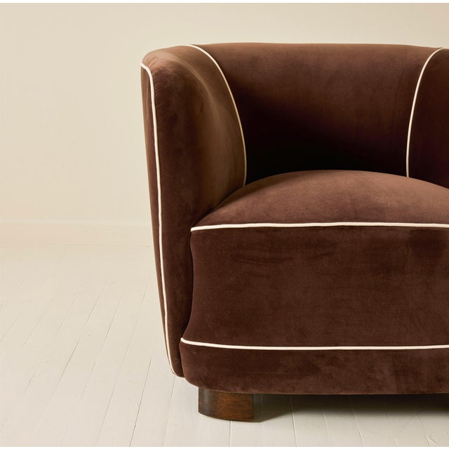 Danish Art Deco Club Chair in Velvet, 1940's. For Sale In New York - Image 6 of 7