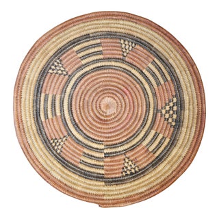 Vintage Hand-Woven Akimel Pima Coiled Tray Basket For Sale