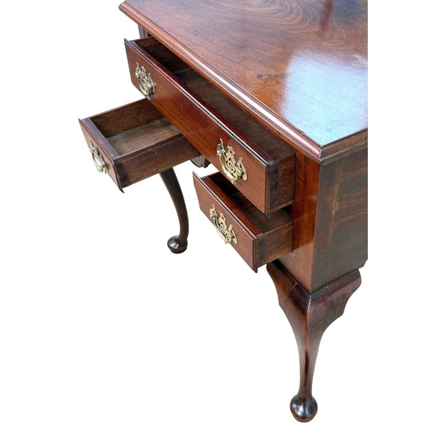 Wood 18th Century Georgian Mahogany Lowboy, 1720 For Sale - Image 7 of 13
