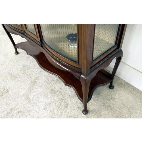 Edwardian Display Cabinet in Mahogany, 1890s For Sale - Image 10 of 15