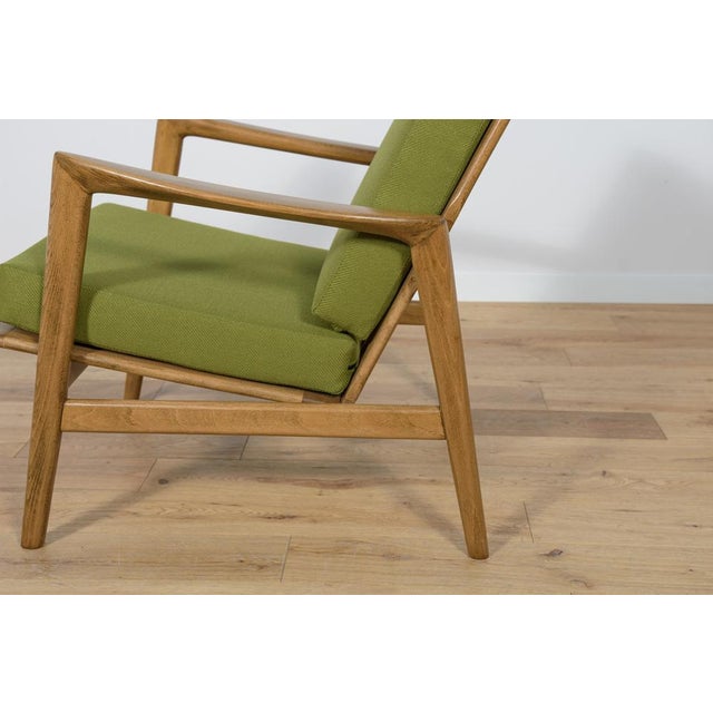 Wood Model 300-139 Armchair from Swarzędz Factory, 1960s For Sale - Image 7 of 18