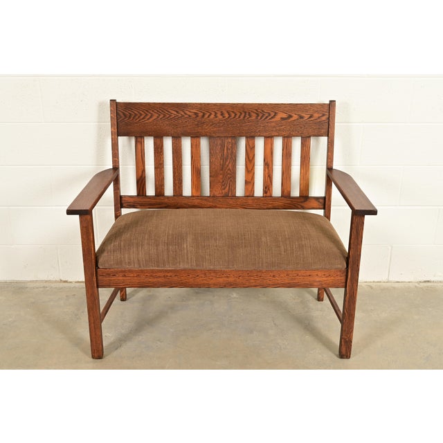 An exceptional antique Mission or Arts & Crafts period bench, settle sofa, settee, or love seat In the manner of Stickley...