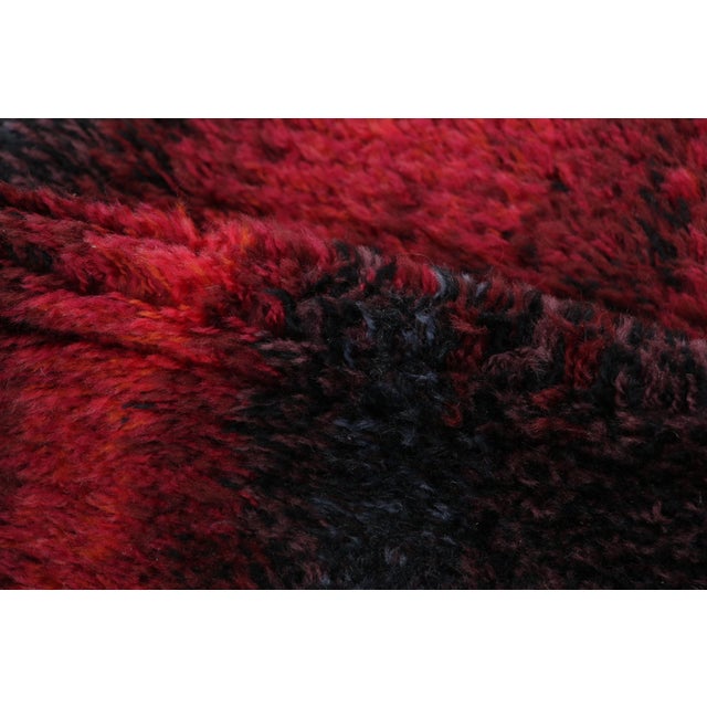 Textile Vintage Swedish Rya Rug With Crimson and Orange Abstract Pattern - Rug & Kilim For Sale - Image 7 of 9