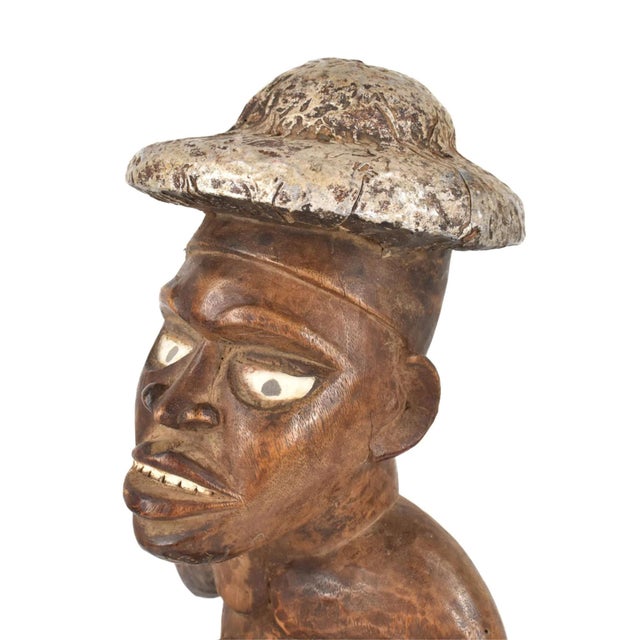 The Kongo people, a Bantu ethnic group spread across present-day Congo regions, boast a vibrant artistic heritage, notably...