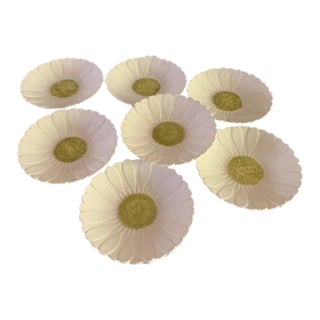 Vintage Gien Floral Daisy Plates, Set of 7, France For Sale