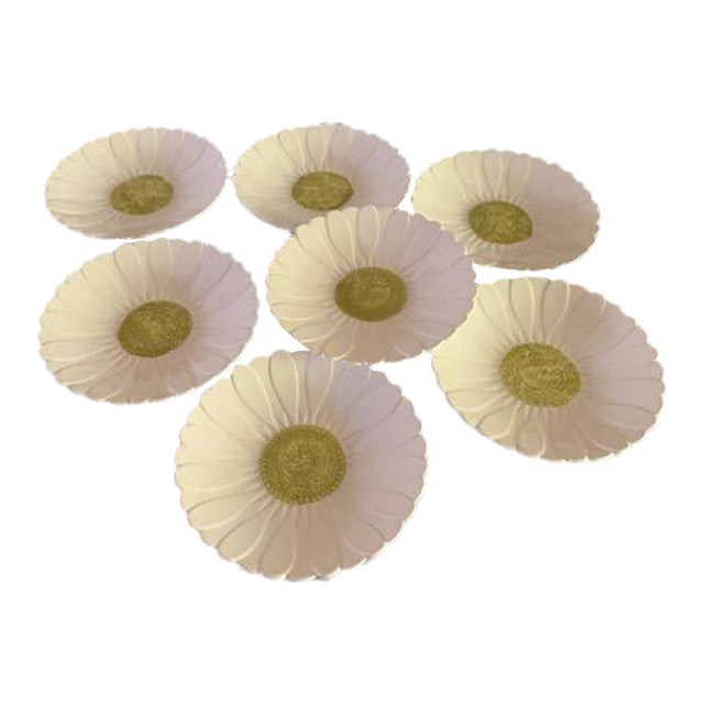 Vintage Gien Floral Daisy Plates, Set of 7, France For Sale