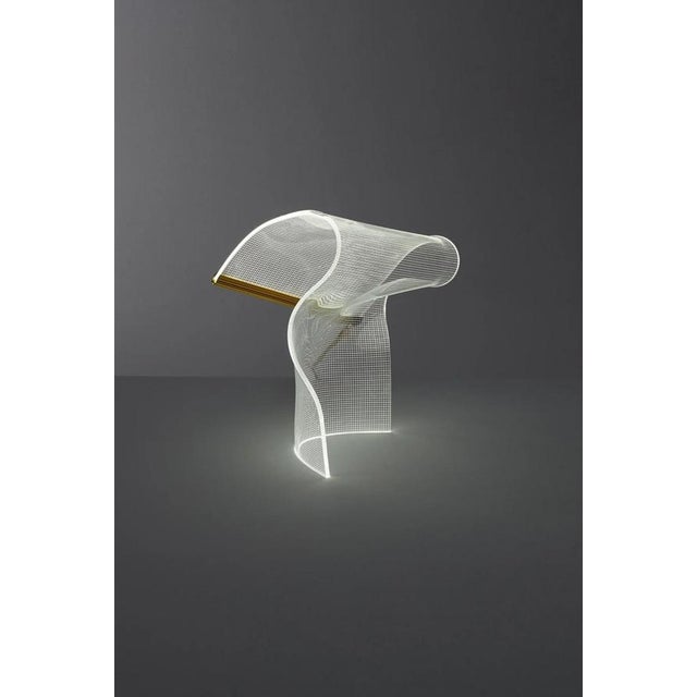 Partisans Gweilo Song Table Lamp in Acrylic & Aluminum For Sale - Image 4 of 9