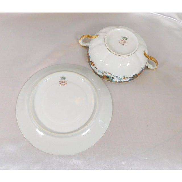Haviland & Co. 1910s Haviland Flat Bullion Cups and Two Underplates in Paisley Set of Four - 6 pcs For Sale - Image 4 of 6