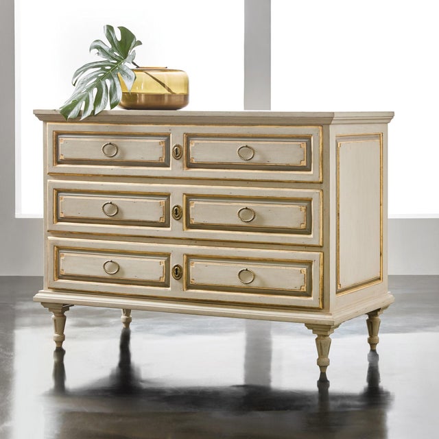 Honoring the craftsmanship and quality of the past, this gorgeous furniture piece is shure to become a modern-day...