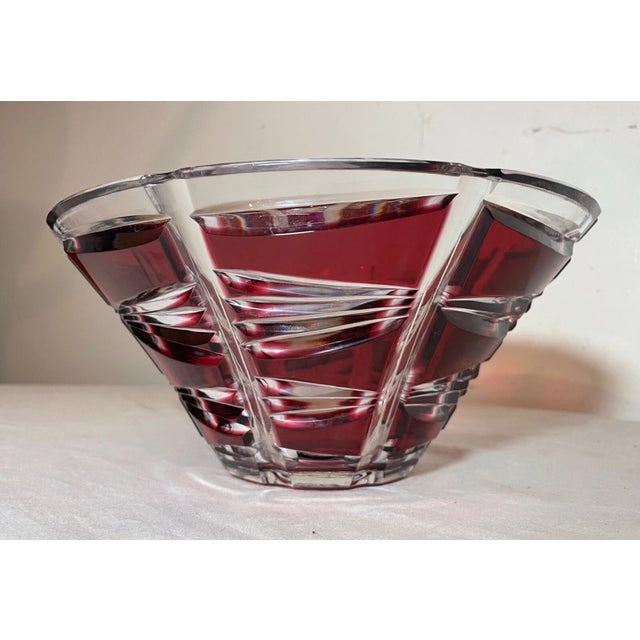 1960s Vintage Bohemian Czech Centerpiece Cranberry Red Cut to Clear Glass Crystal Bowl For Sale - Image 5 of 12