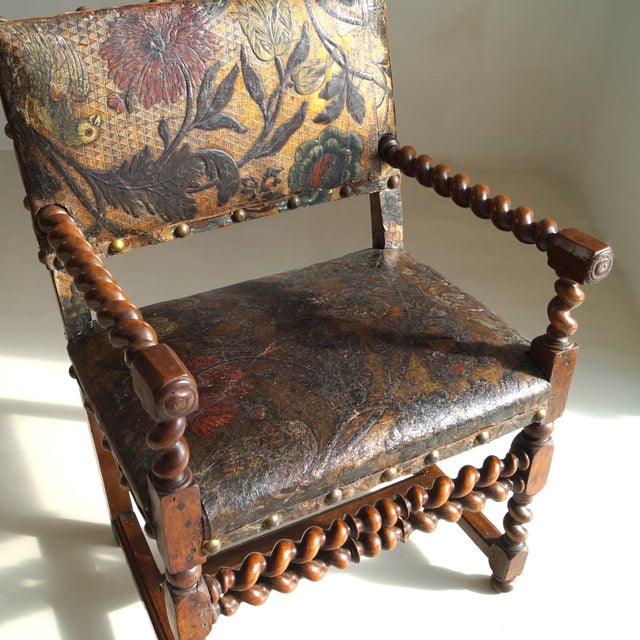 Flemish Walnut Armchair with Gilt Cordoba Leather, Late 17th Century For Sale - Image 14 of 18