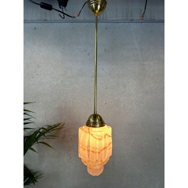 Art Deco Hanging Light in Marbled Rose Opaline, 1930s For Sale - Image 3 of 11