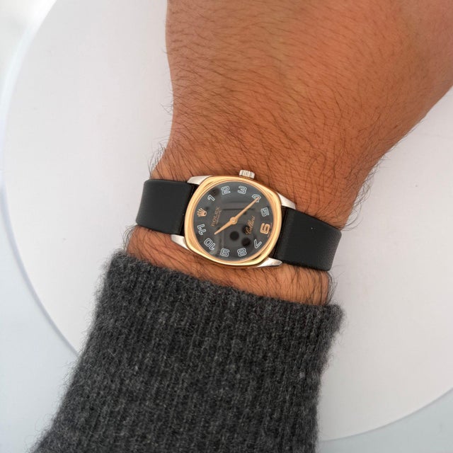 Modern Vintage Rolex Cellini Danaos 18k Rose Gold Black Dial Ladies Quartz Watch For Sale - Image 3 of 8