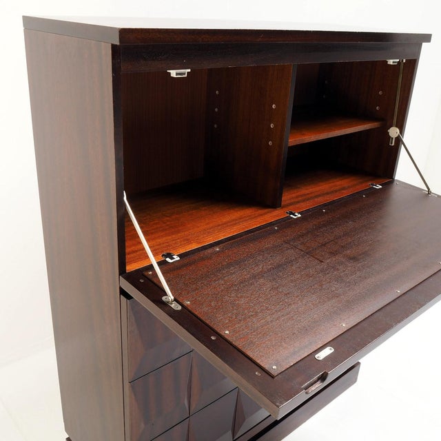 Mid-Century Modern Brutaliat Oak Cabinet from De Coene Frères, 1970s For Sale - Image 14 of 15