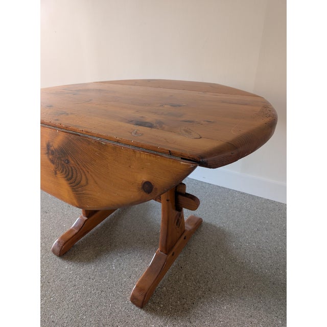 Mid-to-late 20th Century (1970s/1980s) Vintage Scandinavian High-Quality Modern Solid Pine Oval Drop-Leaf Trestle...