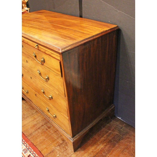 Traditional Circa 1770 Likely Scottish George III Bachelor's Chest With Slide For Sale - Image 3 of 14