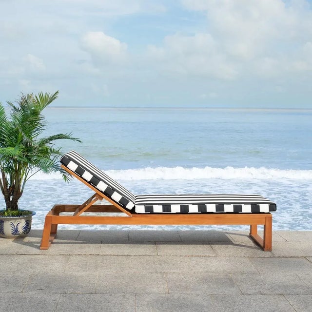 Brown Solano Sunlounger - Natural/Navy Stripe For Sale - Image 8 of 12