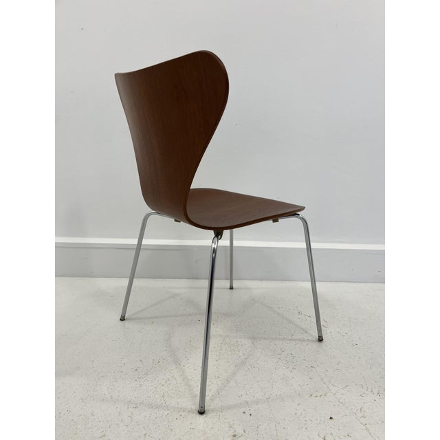 Arne Jacobsen Model 3107 Chairs in Teak by Arne Jacobsen for Fritz Hansen, 1974s, Set of 4 For Sale - Image 4 of 11