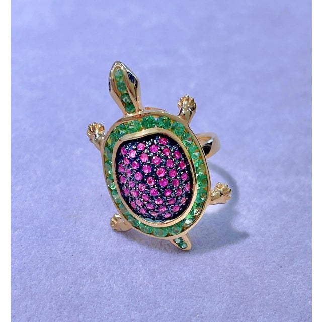 BOCHIC "Orient" Green Emerald & Pinksapphire Cocktail Ring, 22k Gold & Silver, Size 7 For Sale - Image 17 of 18