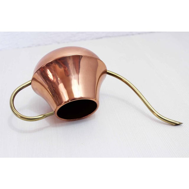 1960s Vintage Brass and Copper Watering Can, France, 1960s For Sale - Image 5 of 11