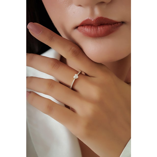 White Minimalist Heart Cut Diamond Pave Solitaire Ring With Size 6.5 in 14k Yellow Gold For Sale - Image 8 of 14