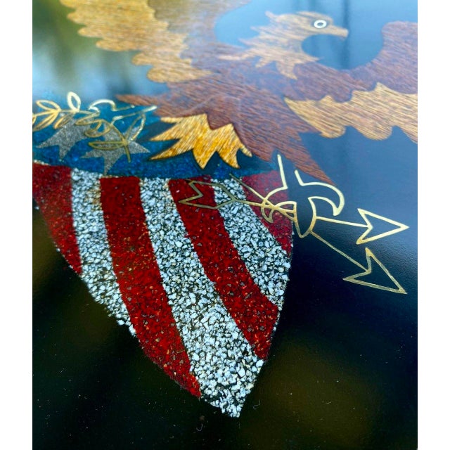 1970s Vintage Couroc of Monterey Patriotic Eagle & Shield Inlaid Serving Tray For Sale - Image 5 of 9