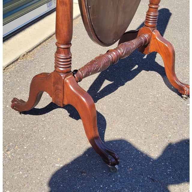 American Beautiful Antique Oval Cheval Mirror For Sale - Image 3 of 15