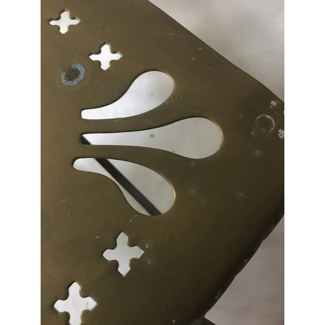 19thc Regency Reticulated Pinwheel Design Brass Trivet/Footman W/Cabriole Legs For Sale - Image 10 of 12