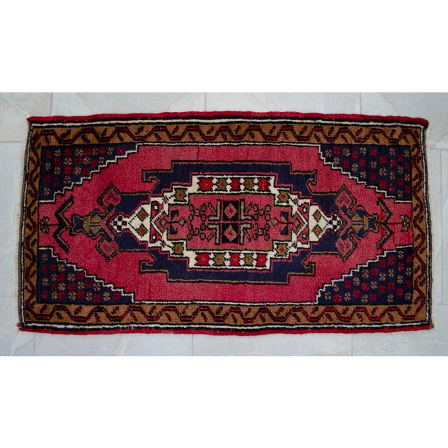 Vintage Hand Knotted Turkish Small Rug Decorative Mat for Bathroom and Kitchen Mat- 22'' X 41'' For Sale - Image 12 of 13