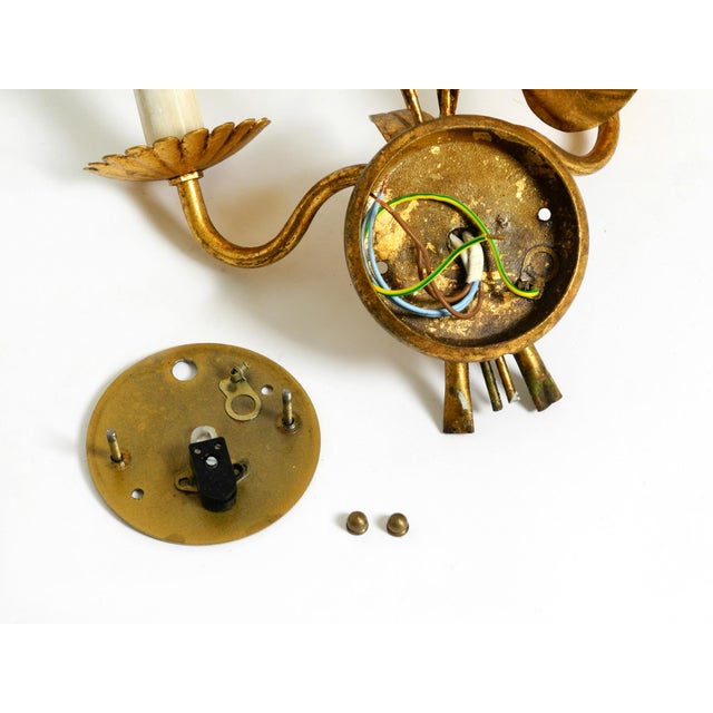 Gold-Plated and Hand-Painted Florentine Wall Lamp with Two Sockets, 1960s For Sale - Image 17 of 18
