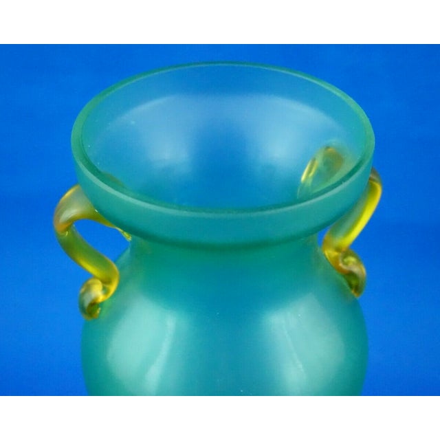 Murano Blown Glass Amphora Vase by Barbini, 1950s For Sale - Image 11 of 18