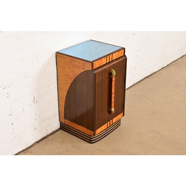 Leo Jiranek for Grand Rapids Furniture Art Deco Walnut and Burl Wood Nightstand, 1930s For Sale In South Bend - Image 6 of 14