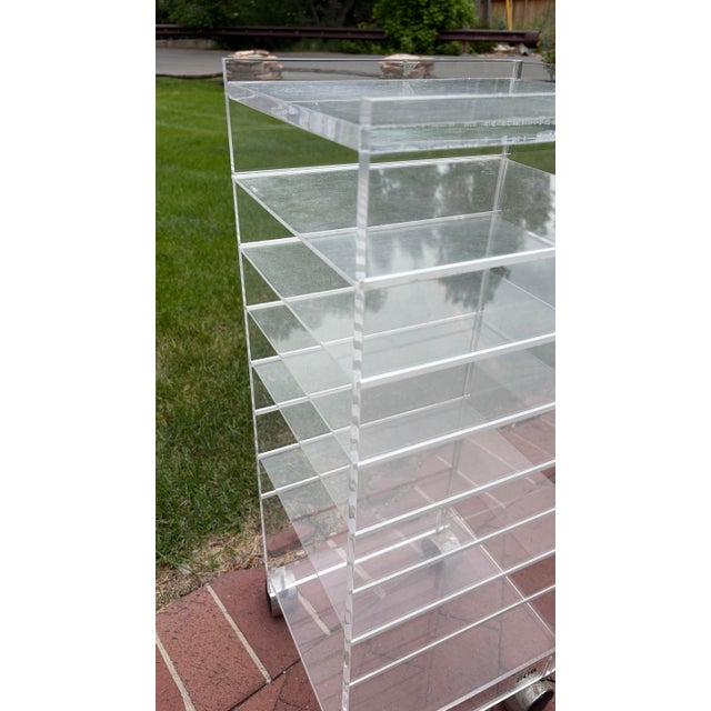 Late 20th Century Akko Clear Acrylic Rolling Storage Cart, Mid-Century For Sale - Image 5 of 8