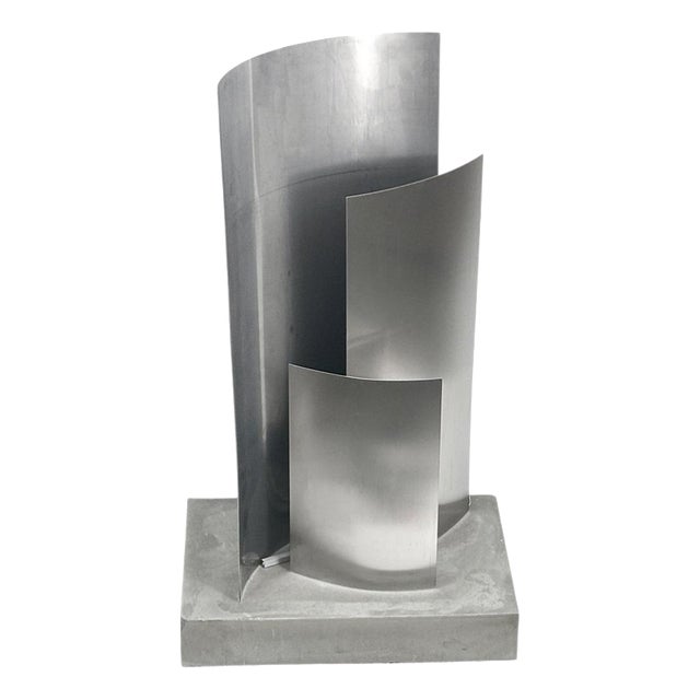 Essenz Floor Lamp in Concrete with Steel and Aluminium by Case Studios For Sale