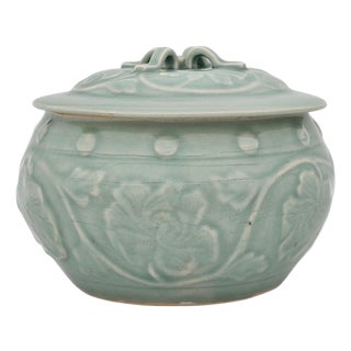 VTG Chinese Longquan Style Celadon Lidded Jar Relief Floral Round Form 8" For Sale
