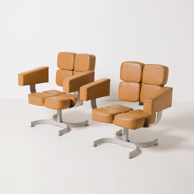 Vintage Brutalist Swivel Chair, 1970s For Sale - Image 12 of 13