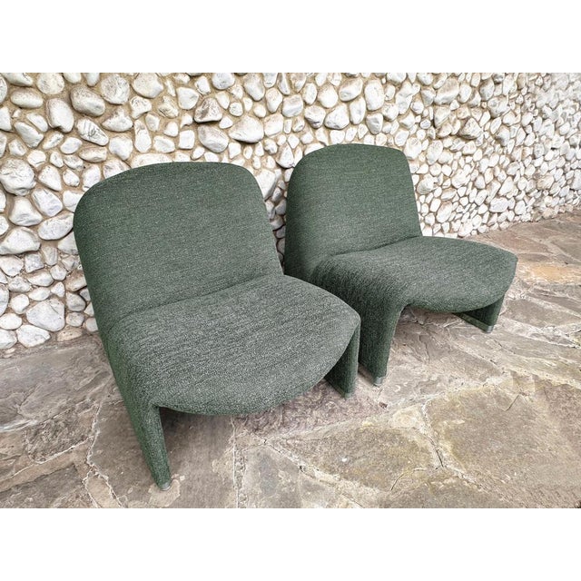 Metal Alky Lounge Chairs by Giancarlo Piretti for Castelli, 1970s, Set of 2 For Sale - Image 7 of 15