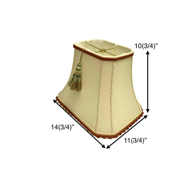 Late 20th Century Oriental Lamp Chinese Hand Painted on Wood Base Vintage Asian Lighting Decor For Sale - Image 4 of 7