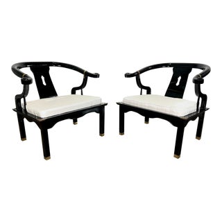1960s Pair Vintage Modern James Mont Style Chinoiserie Black Lacquer Horseshoe Ming Chairs With Brass Accents For Sale