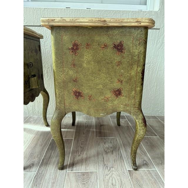 Vintage Hand Painted Italian Venetian Style Nightstands/End Tables - A Pair For Sale - Image 9 of 15