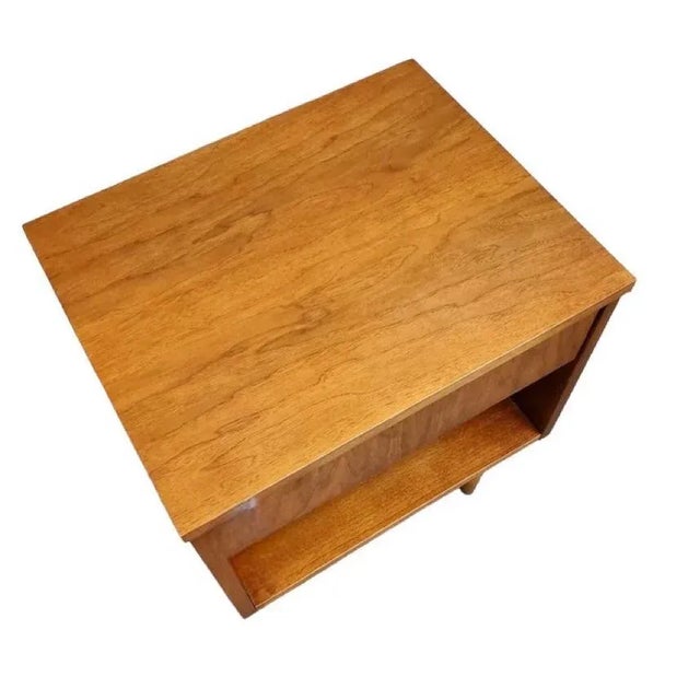 Vintage Mid Century Modern Walnut 1 Drawer Side Table Stand. Chairish