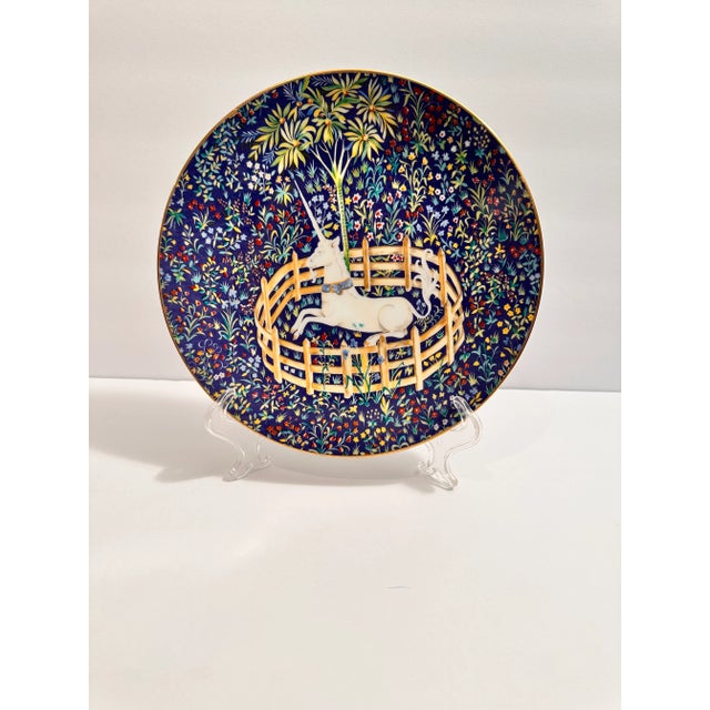1970s 1970s Limoges Hunt of the Unicorn Plate Limited Edition Number 1 For Sale - Image 5 of 9