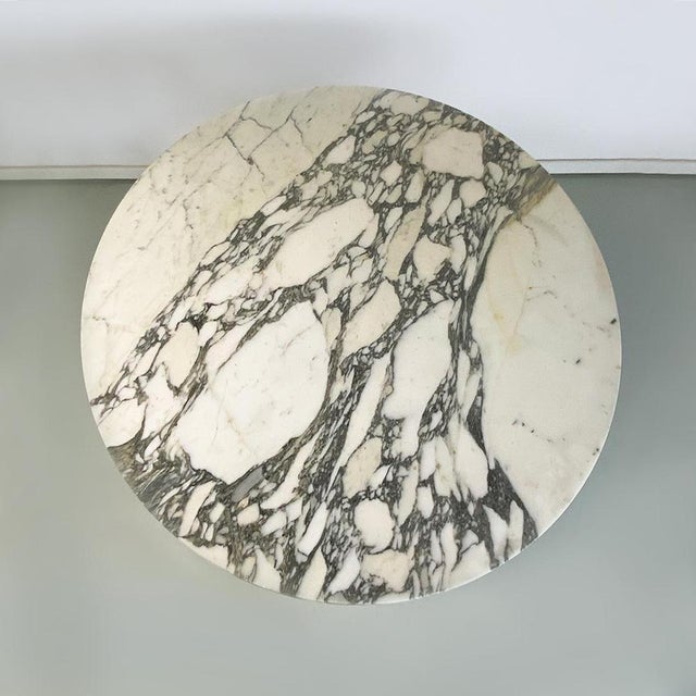 Mid-Century Modern Italian Round Marble, Metal and Brass Dining Table, 1950s For Sale - Image 4 of 12