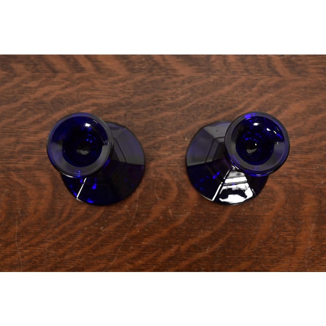 1970s Elsa Peretti for Tiffany & Co. Cobalt Blue Murano Glass Candlesticks, Pair For Sale - Image 5 of 10