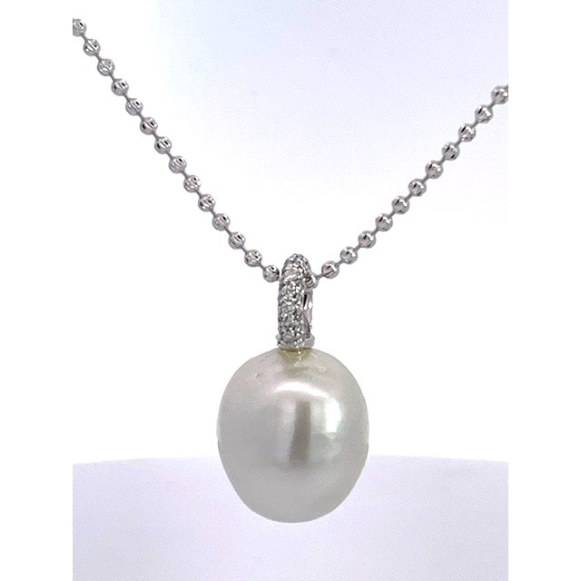 South Sea Pearl & Diamond Pendant Necklace in 18k White Gold, Gia For Sale - Image 4 of 6