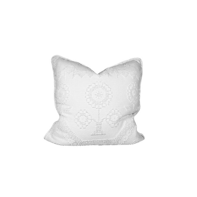 1970s Vintage White Mid Century Modern Hobnail Pillows - A Pair For Sale - Image 5 of 12